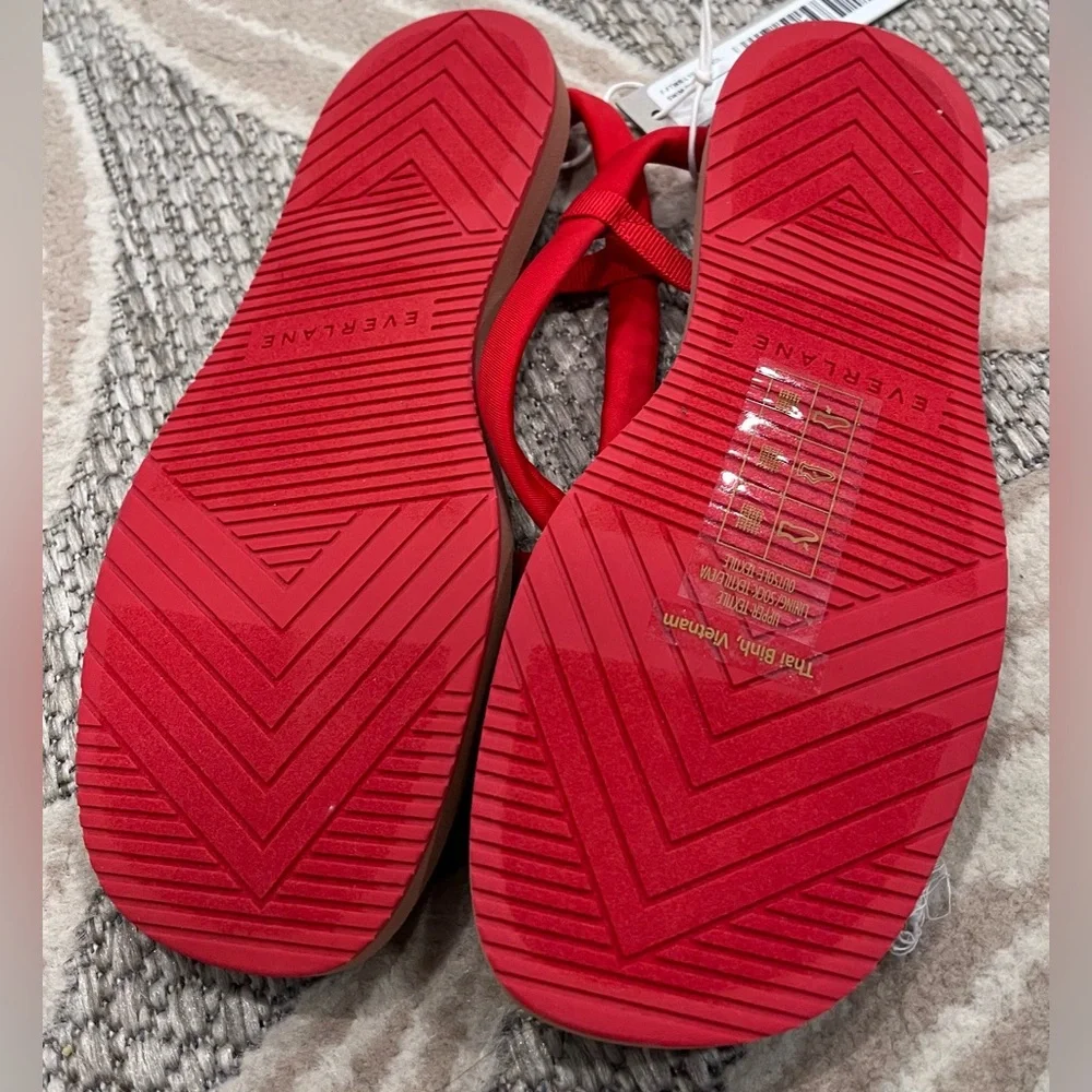 NWT Everlane Red Strap Sandals - Picture 3 of 3